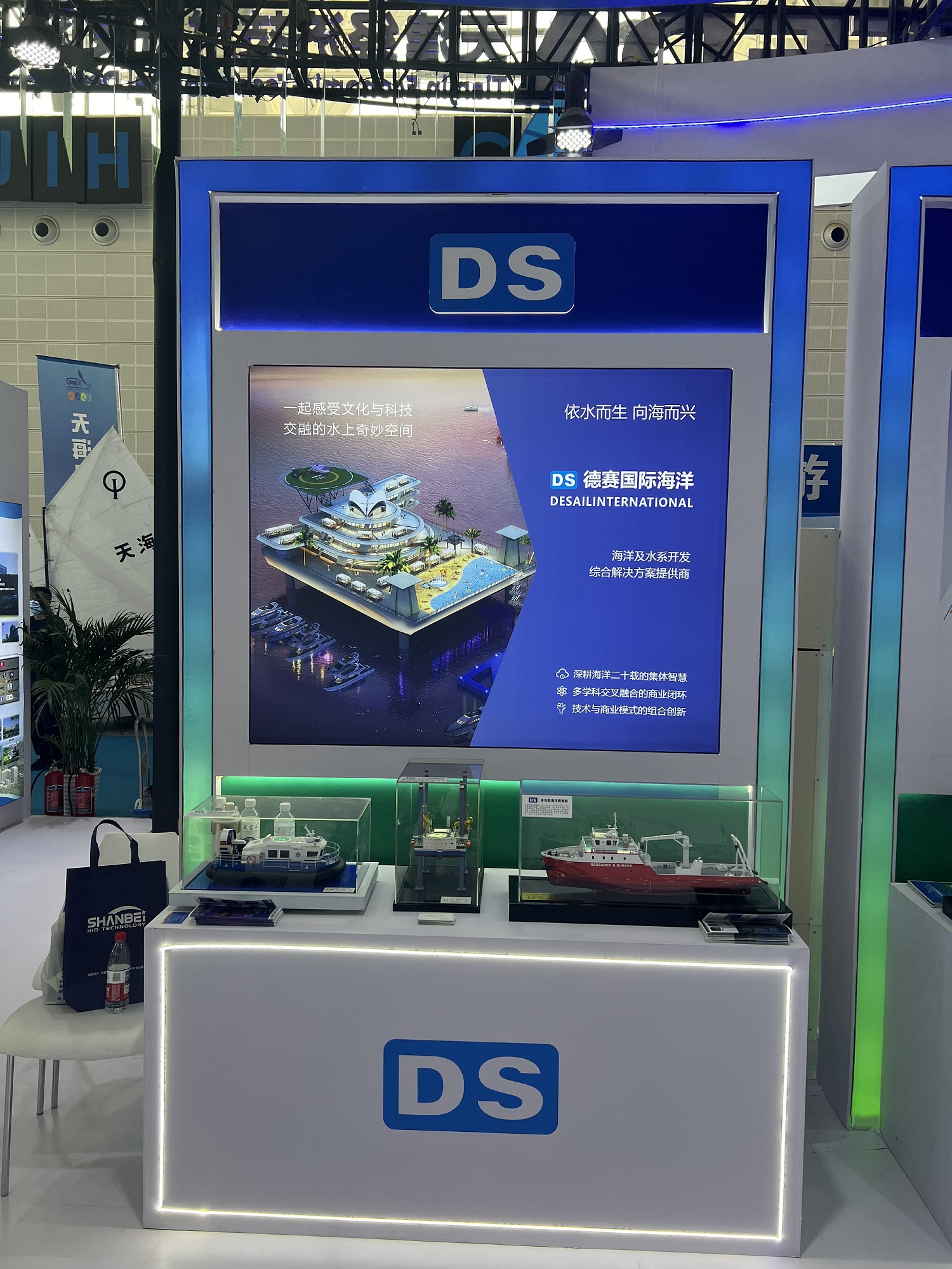 1749799086620561.jpg 封面1.jpg